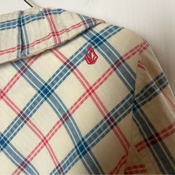 Volcom, adorable red, blue, cream plaid jacket size Jr S - Picture 8 of 8